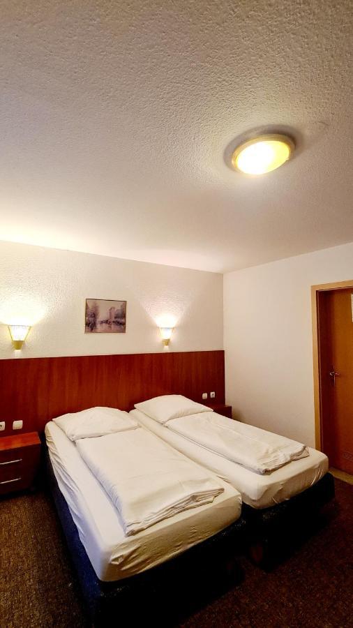 Hotel Zentrum Hannover Luaran gambar