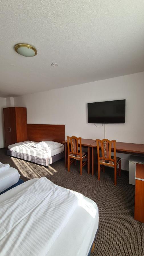 Hotel Zentrum Hannover Luaran gambar