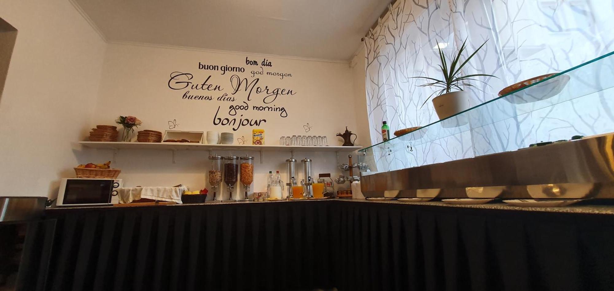 Hotel Zentrum Hannover Luaran gambar